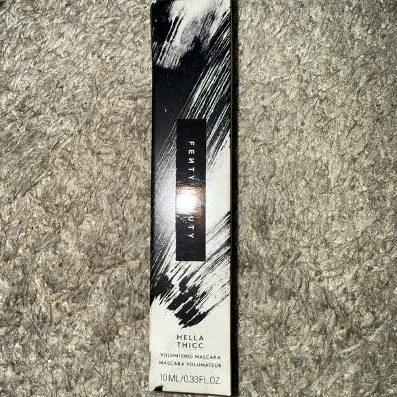 Fenty Beauty Black Mascara - Picture 2 of 5